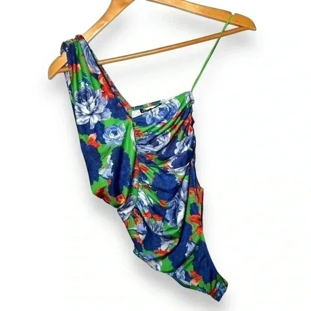 Zara  NEW printed asymmetrical bodysuit S - Picture 3 of 8